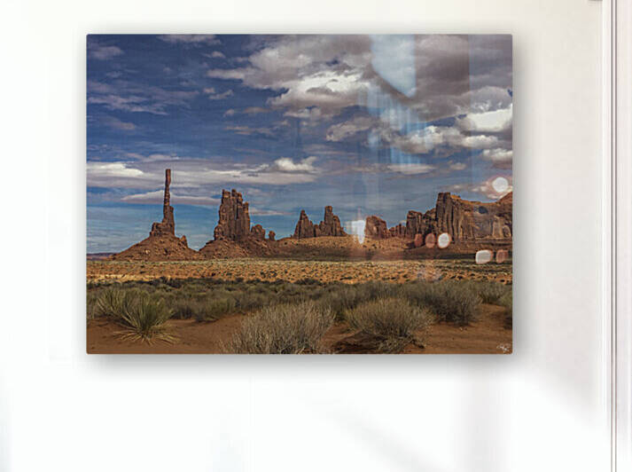 Monument Valley  Navajo Nation  Utah by THOMAS PATRICK KENNEDY