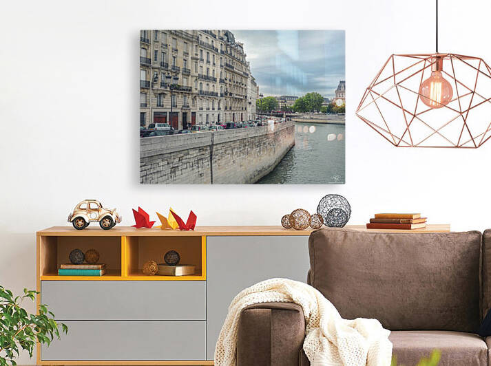 Ile de la Cite by THOMAS PATRICK KENNEDY