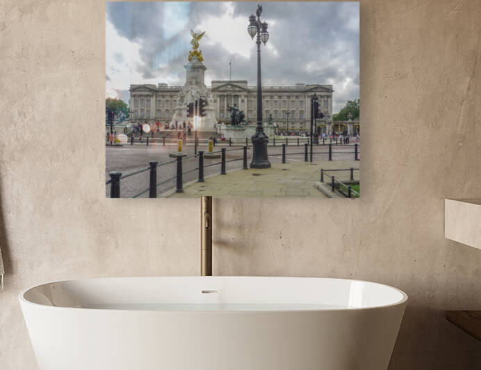 Buckingham Palace by THOMAS PATRICK KENNEDY