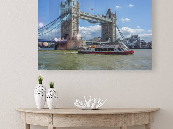 London Bridge by THOMAS PATRICK KENNEDY