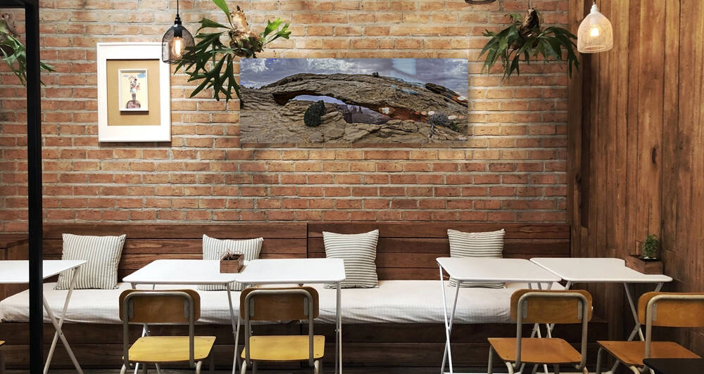 Mesa Arch Monument Reproduction