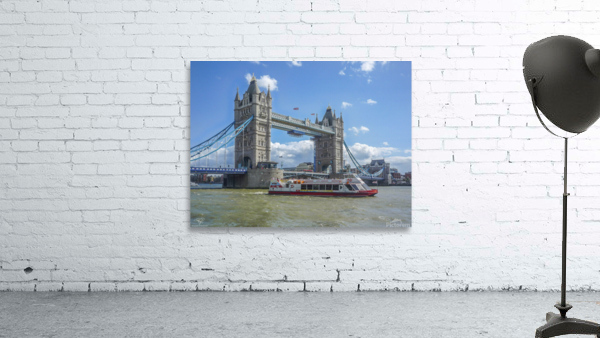 London Bridge Wall Preview