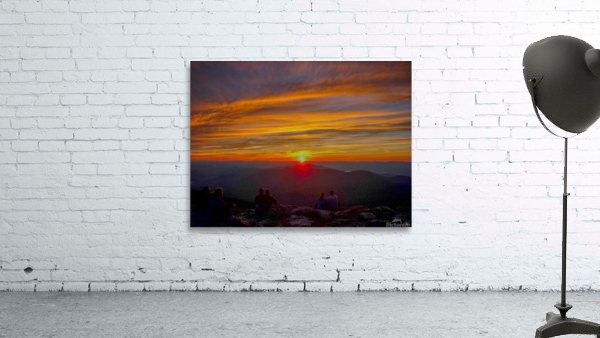 Sunset Friends Wall Preview