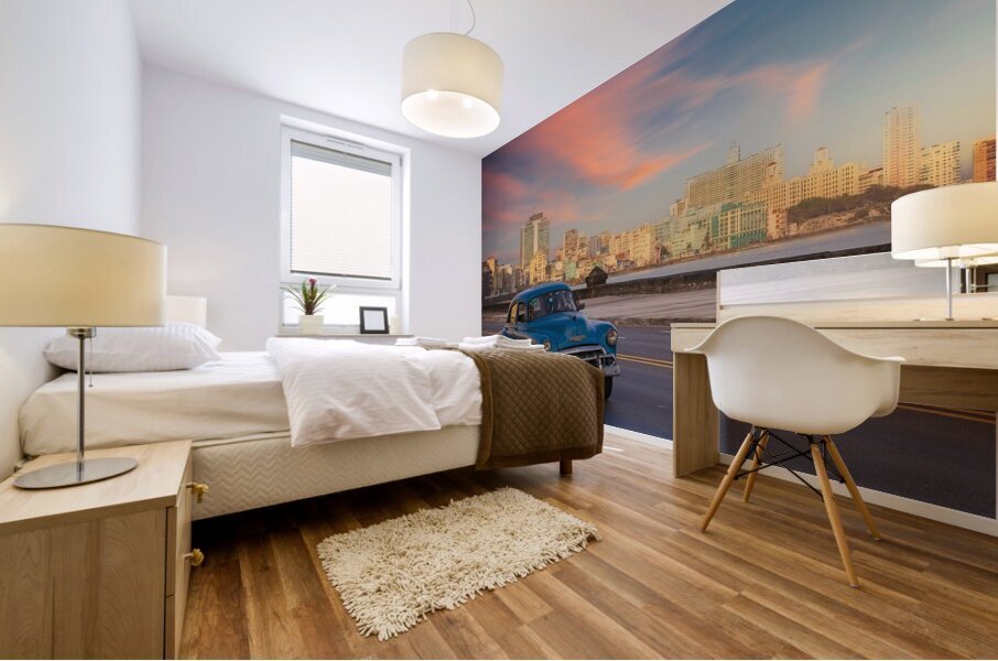 Classic Blue Car on the Malecon Impression murale