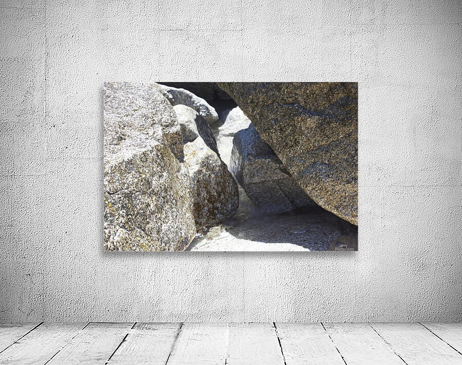 Rock Formation II Wall Preview