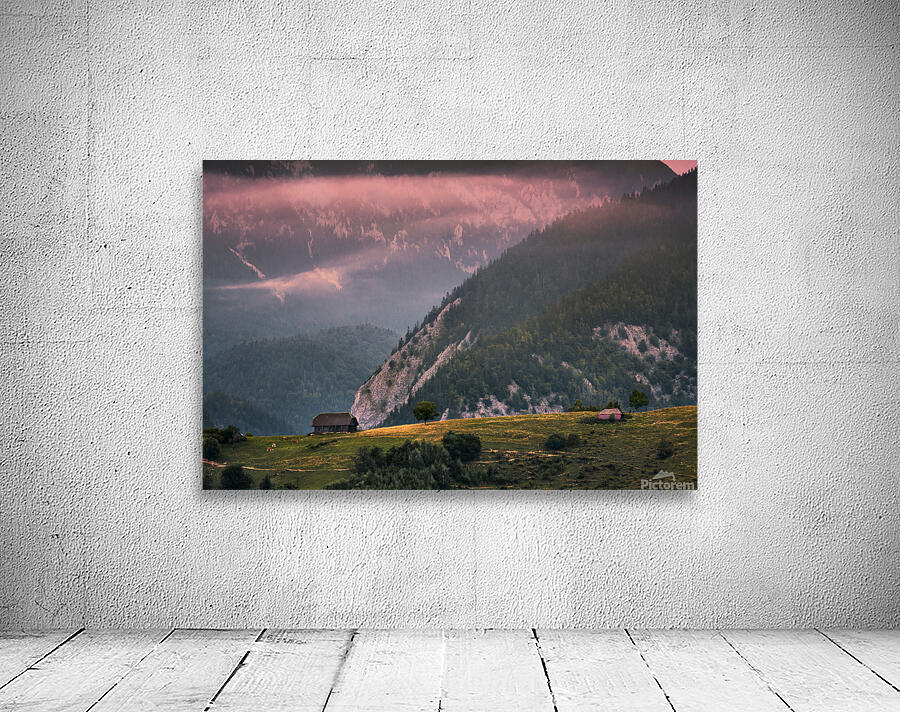 Pestera village Wall Preview