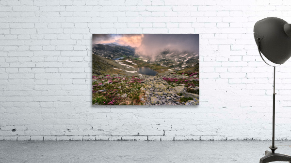 Misty Lakes Wall Preview