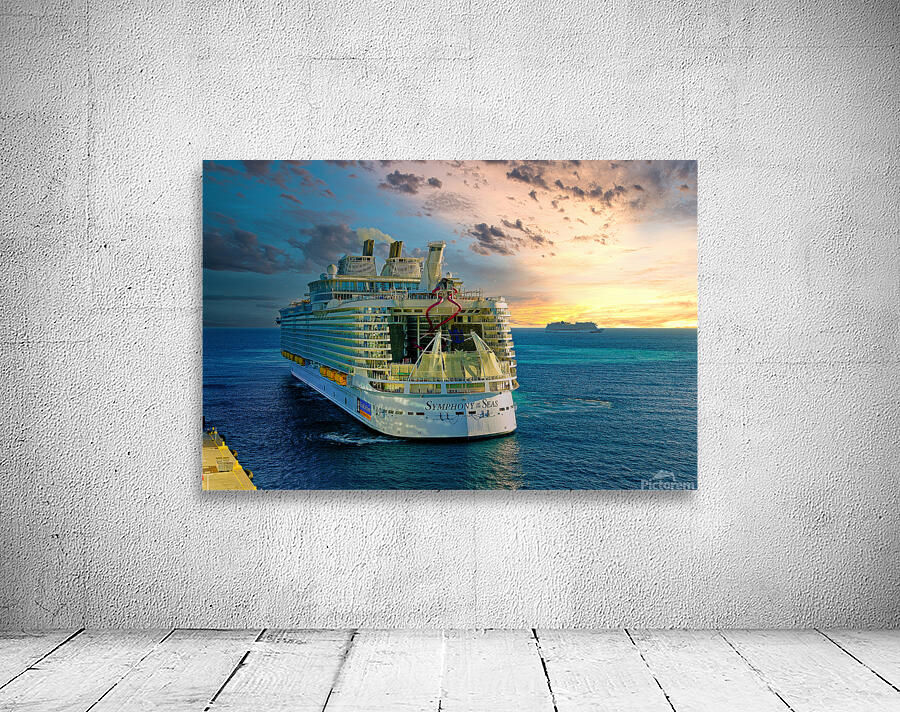 Symphony of the Seas Leaving CocoCay Wall Preview