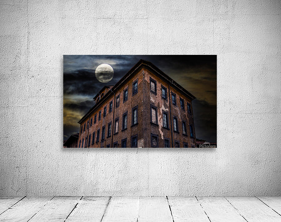 Old Building on Via St Maria in Pisa Wall Preview