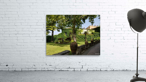 Capri homestead Wall Preview