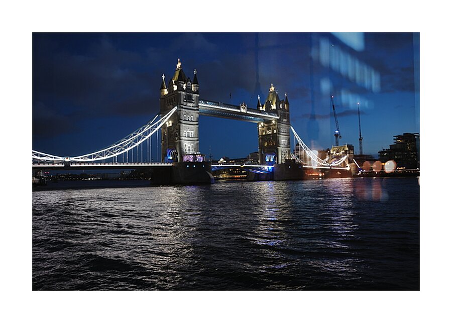 iconic tower bridge Picture Frame Printing