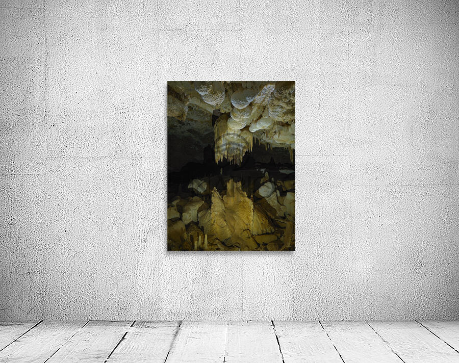 Frozen Symphony – Cave Wonders Wall Preview