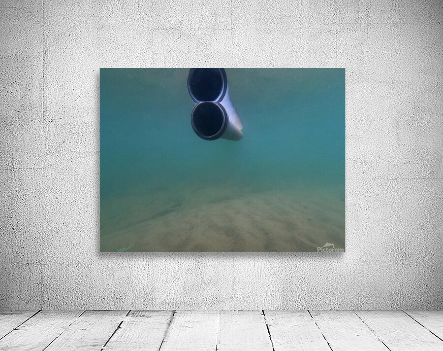 Underwater Tube Reflection Aperçu sur mur