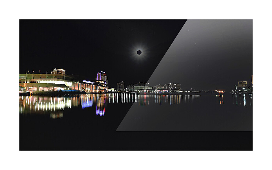 Total Eclipse Picture Frame print