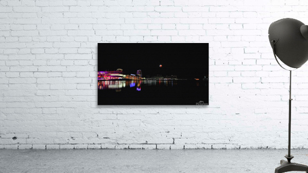 Red Moon Convention Wall Preview