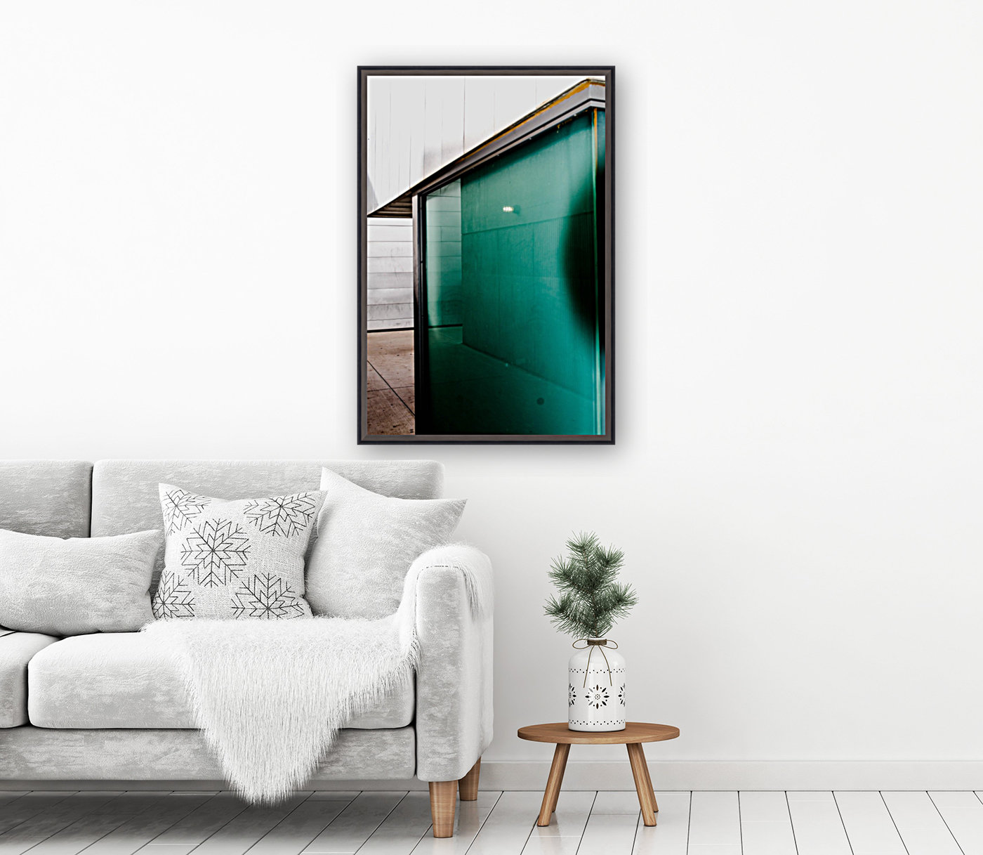 Green Glass Reflection Reproduction