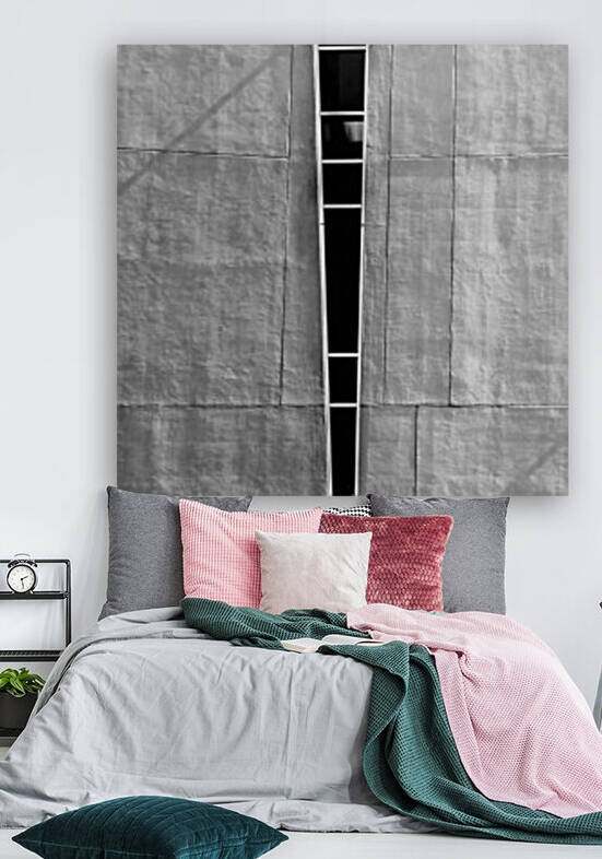 Split Wall with Lines by David Pinter