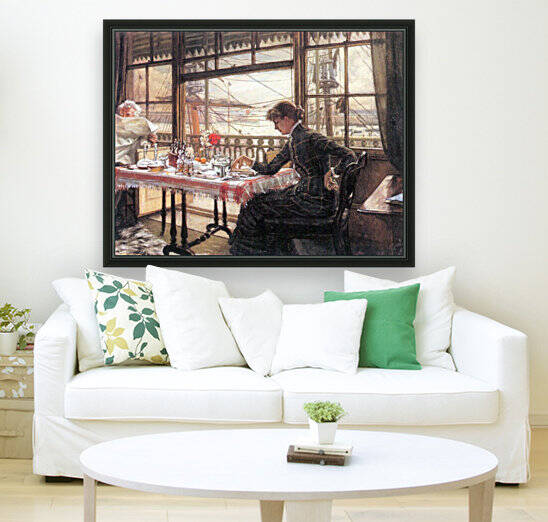 Room with a glance from the port by Tissot