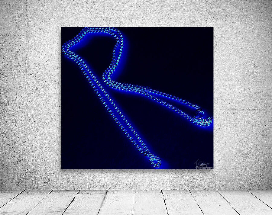 « R » Wall Preview