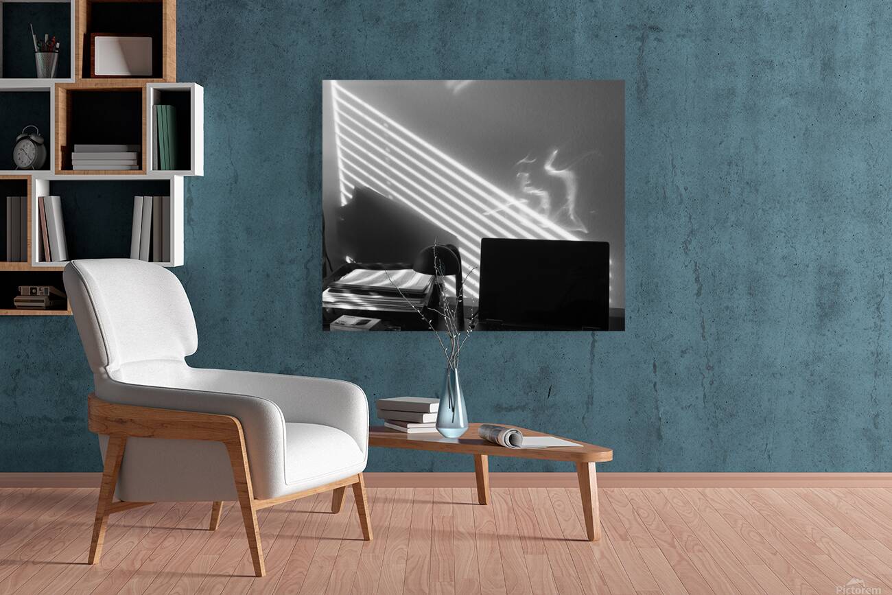 Sunlight on computer screen Reproduction