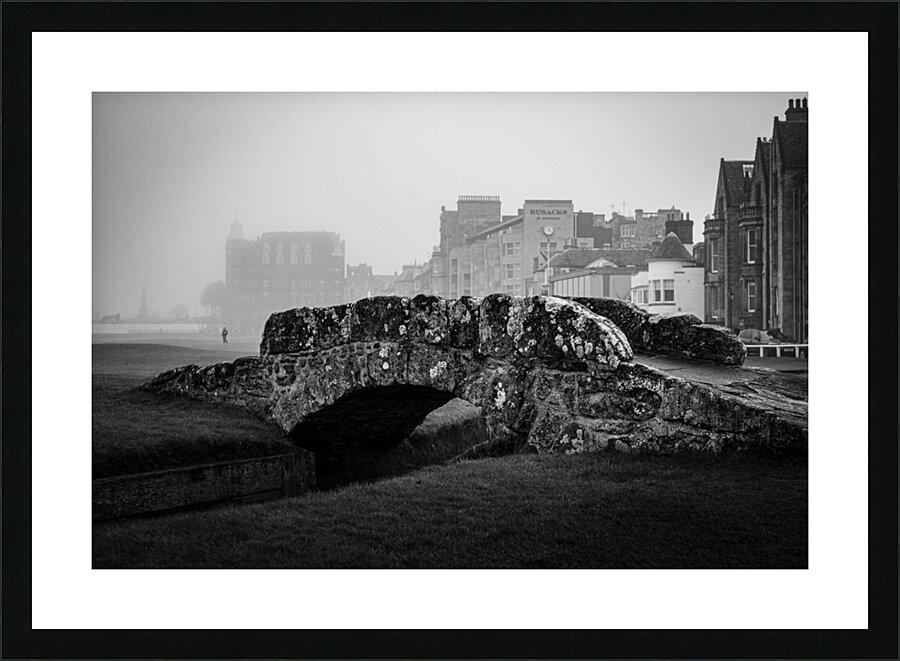 swilcan bridge old course st andrews  horizontal Picture Frame print