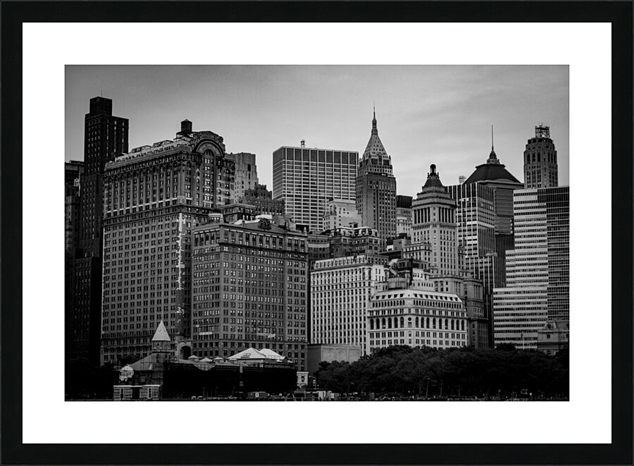 vintage new york skyline  horizontal 1476 Oldyork Picture Frame print