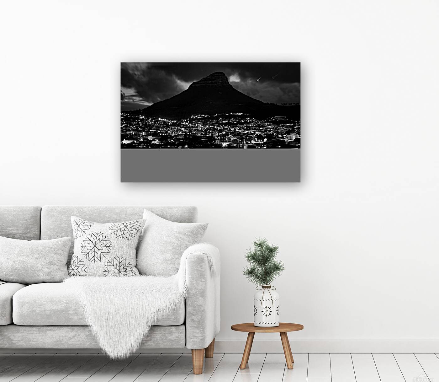 gardens district at lions head at night  horizont Reproduction