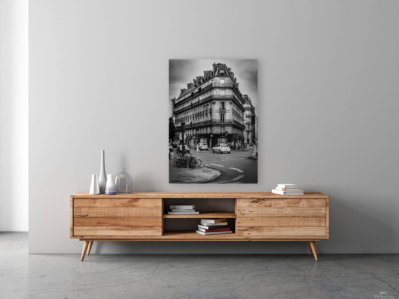 classic paris apartment building  vertical 2451 L Reproduction