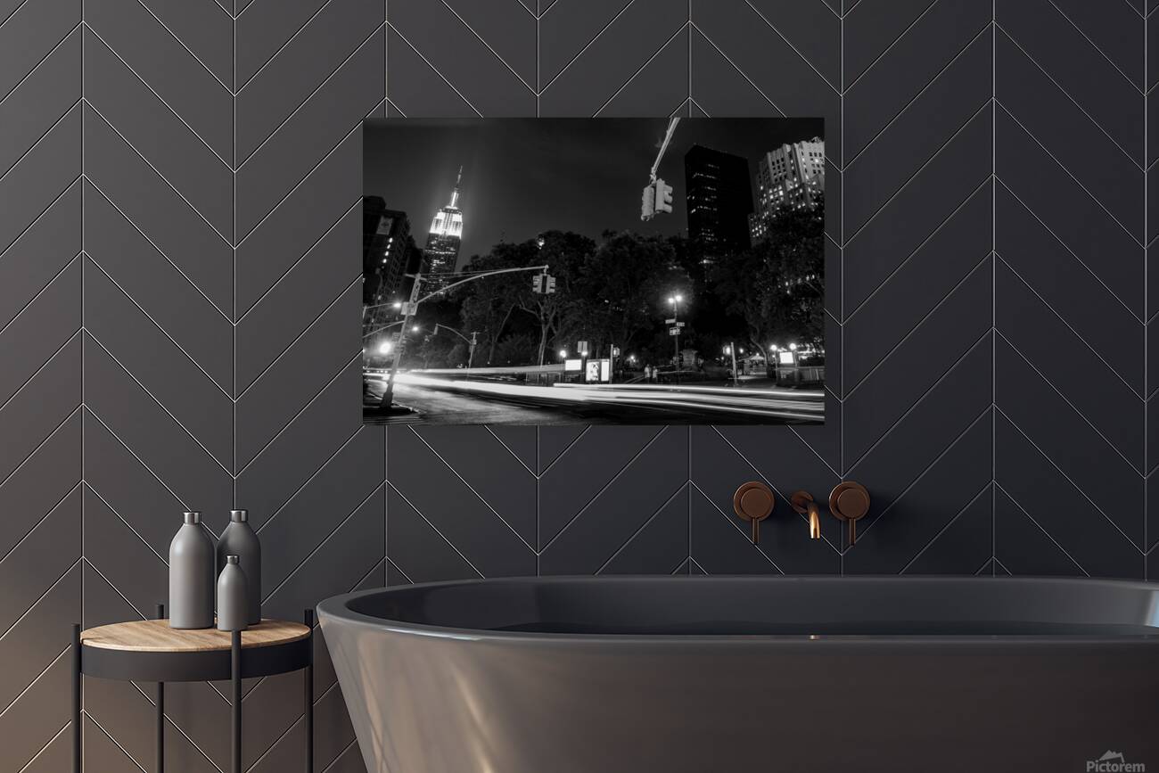 empire state building at night  horizontal 1411 B Reproduction