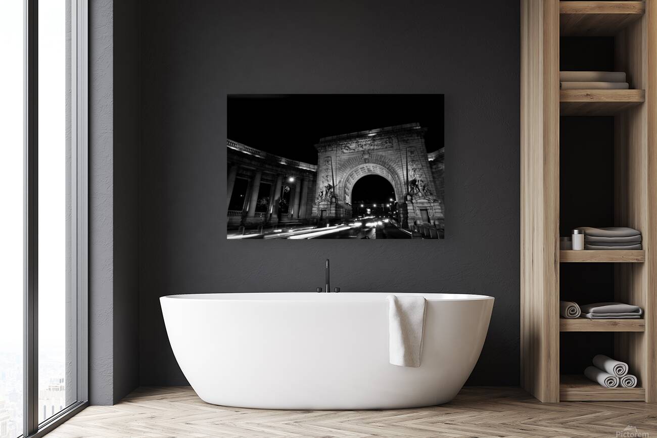 manhattan bridge arch grand entrance  horizontal Reproduction