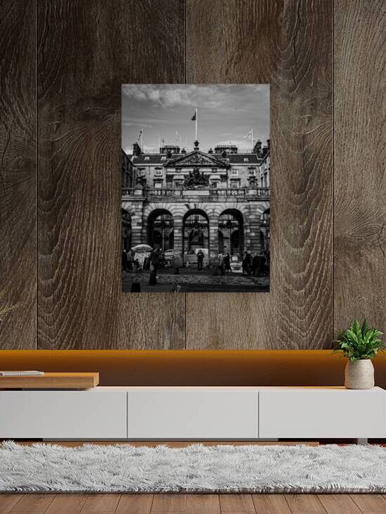 edinburgh city chambers  vertical 4668 Chambers 1 by Black And White