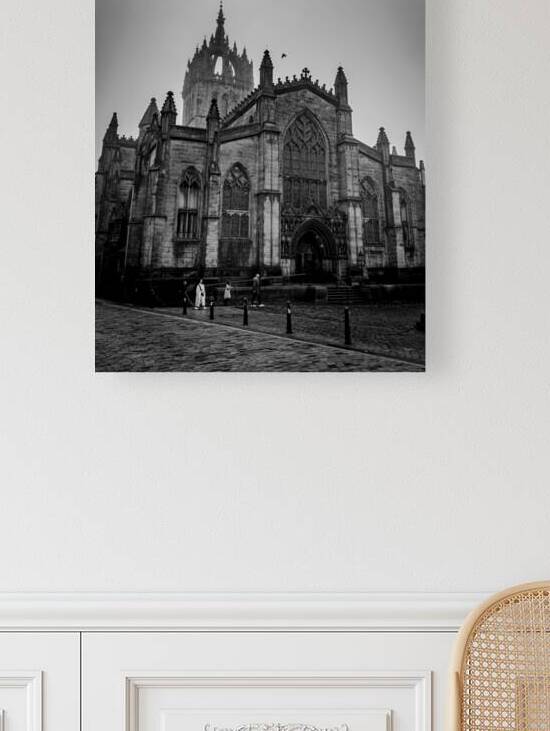 st giles cathedral  vertical 4674 Giles 13k by Black And White