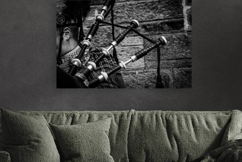 scottish bag pipes  horizontal 4687 Pipes 13k by Black And White