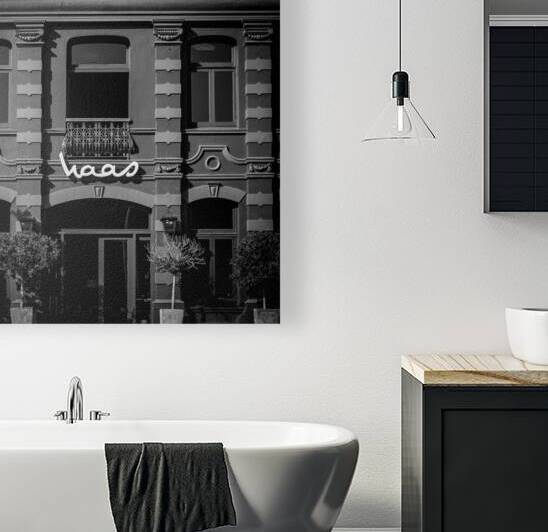 haas coffee shop on buitenkant  square 2982 Haas by Black And White