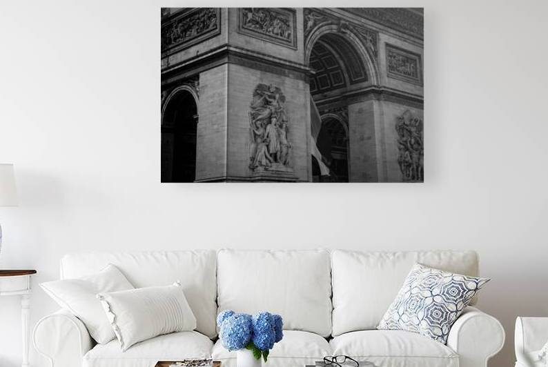 close up shot arc de triomphe  horizontal 2477 Ch by Black And White
