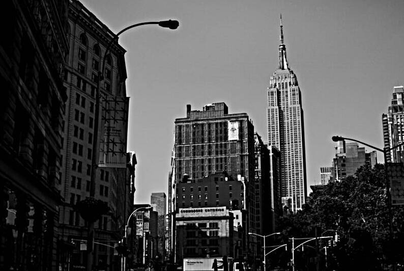 empire state building flatiron district  horizont by Black And White