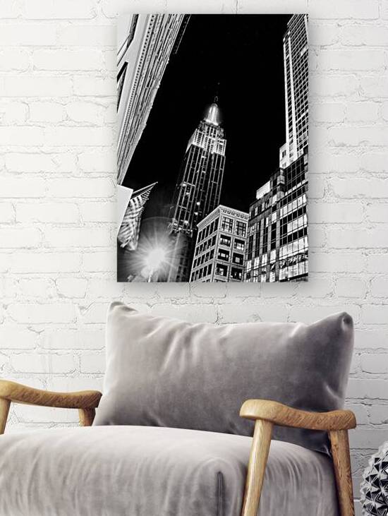 empire state building  vertical 356 Empire 13k.jp by Black And White