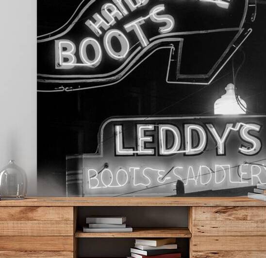 leddys handmade boots and saddles  square 808 Han by Black And White