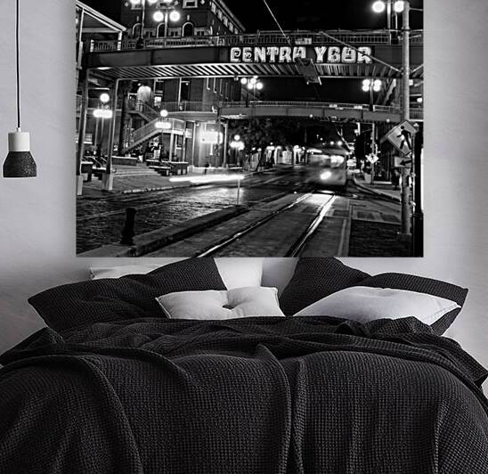 centro ybor city  square 1103 Centro 13k by Black And White