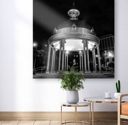 sliver dome courthouse square  square 2997 Chillu by Black And White