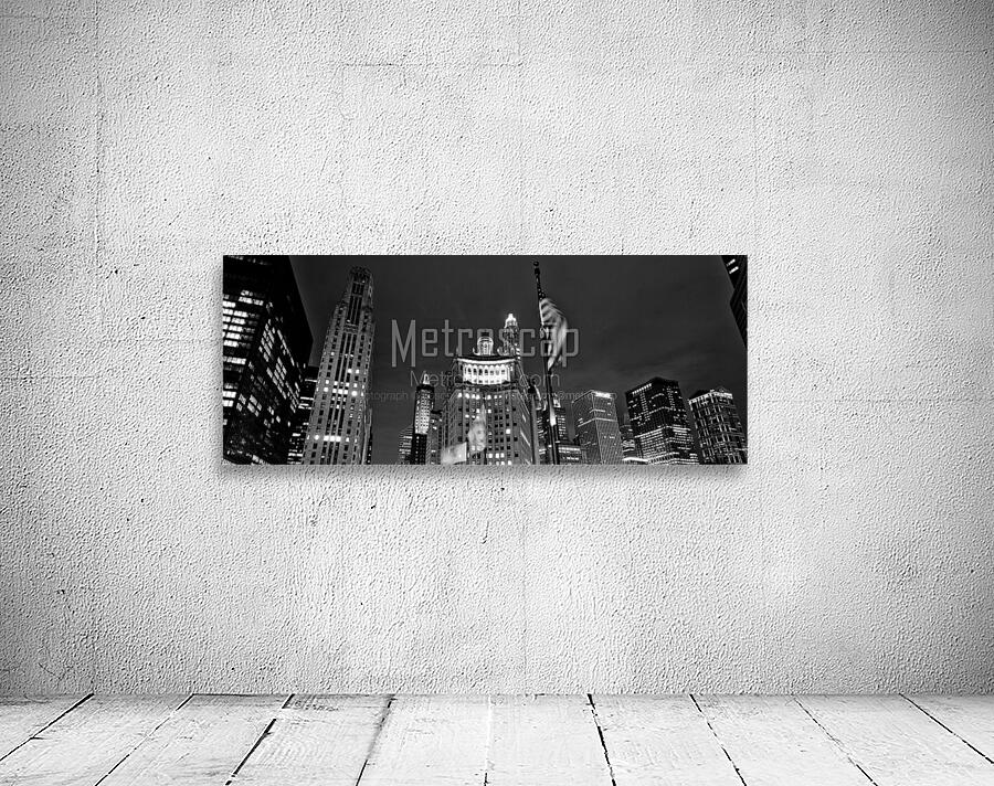 wacker drive and michigan avenue at night  panora Wall Preview
