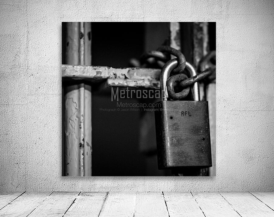 chain lock cell door alcatraz  square 2832 Locked Wall Preview