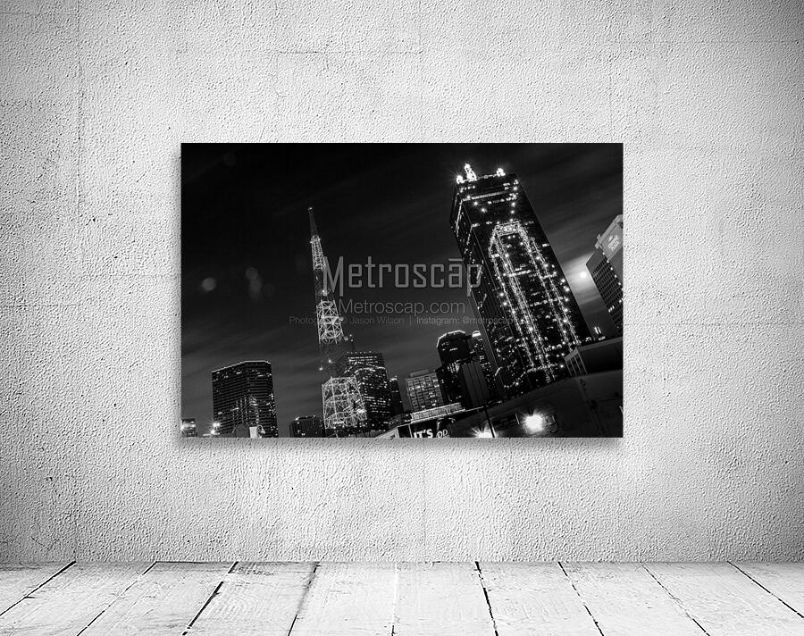 downtown dallas full moon  horizontal 2121 Pepper Wall Preview