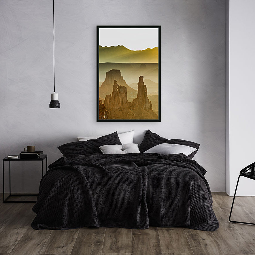 GOLDEN SPIRES Reproduction