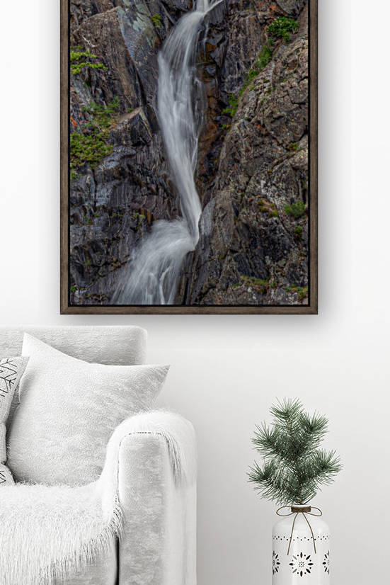 SPLASHWATER FALLS Reproduction