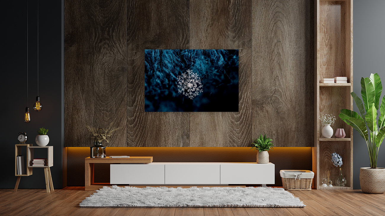 GORGEOUS LARGE SNOWFLAKE Reproduction