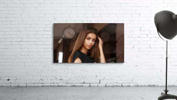 Liza Wall Preview