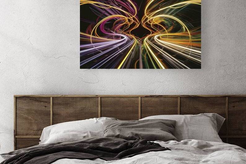 A stunning and dynamic abstract painting featurin by Hritcu Elena
