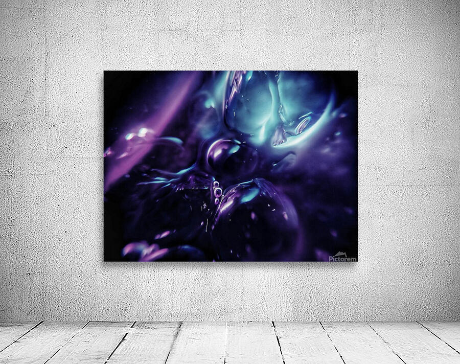 Pink drop Wall Preview