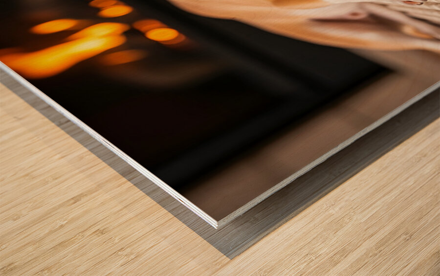 Chihuahua Puppy Falls Asleep By The Fire Impression sur bois